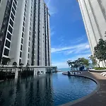 The Shore Kota Kinabalu 5Pax Family Room